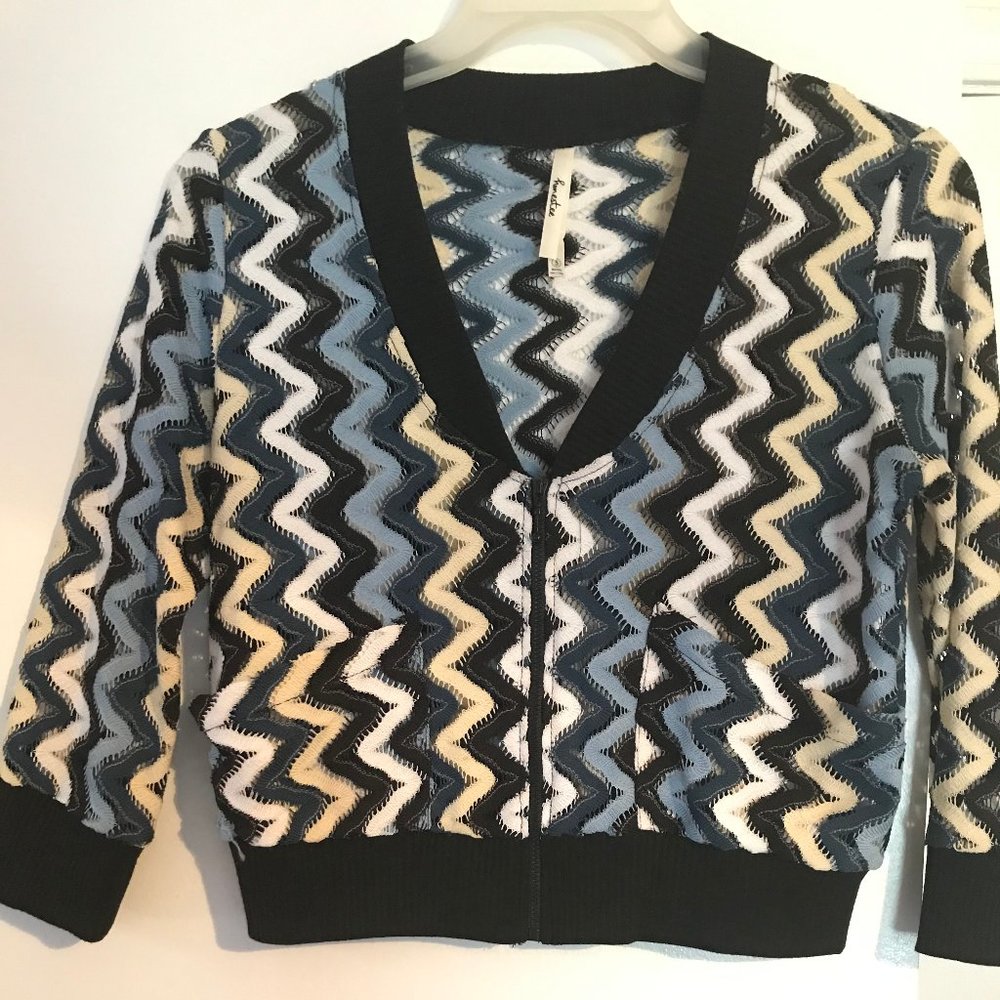blazer - Picture 4 of 4